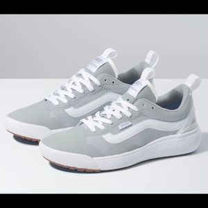 VANS POP ULTRARANGE EXO